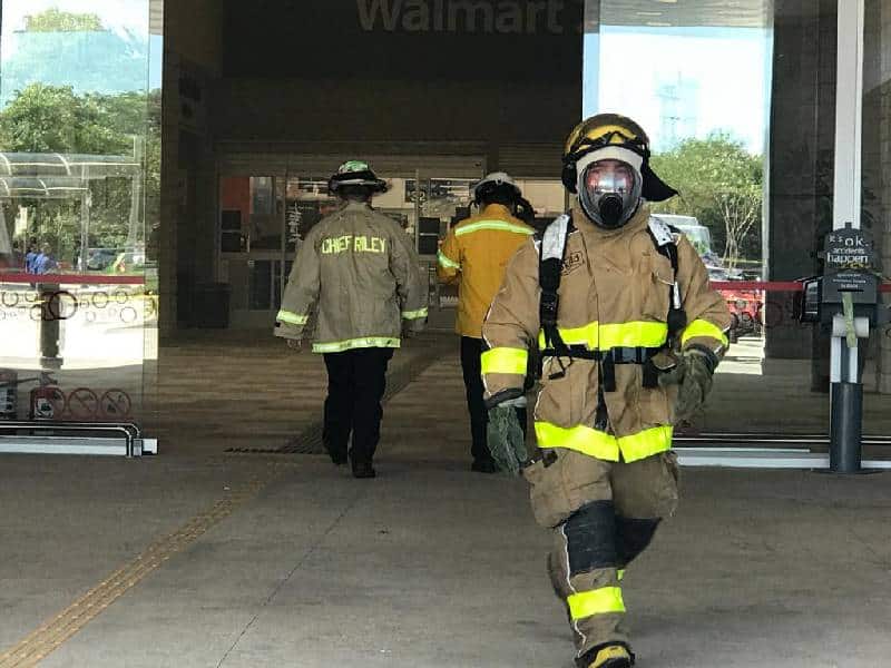 Reportan explosión en comedor de plaza comercial en Playa del Camen