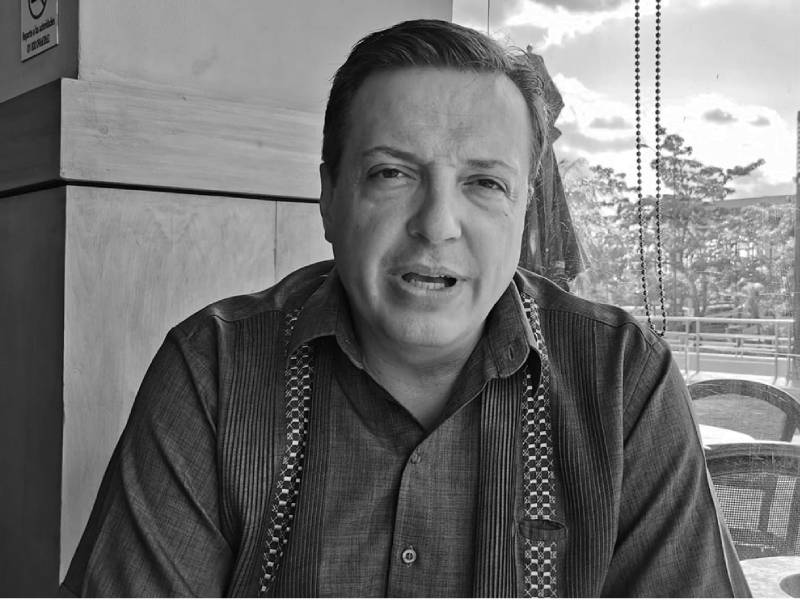 Despiden a Luis Alegre