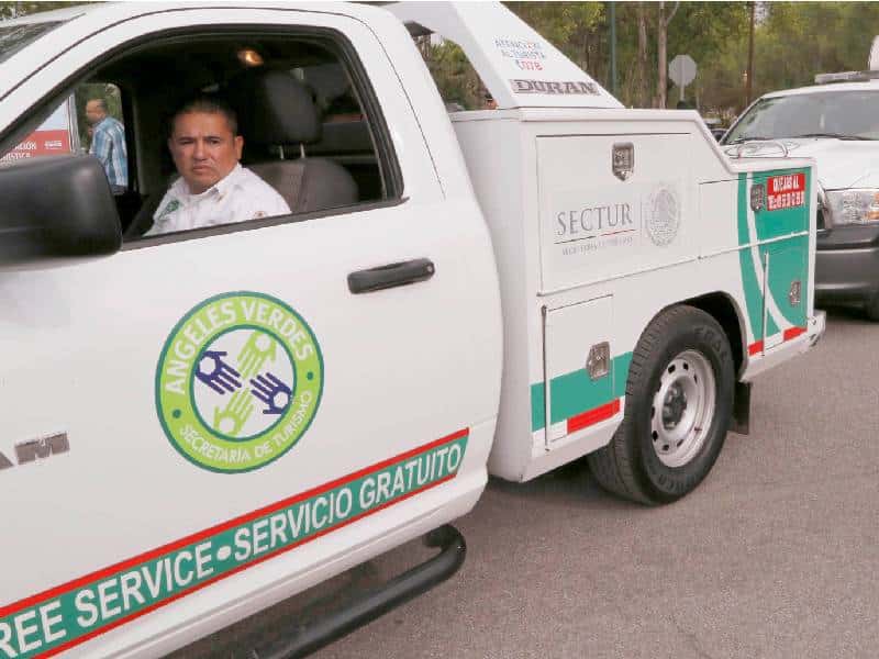 Ángeles verdes despliega operativo en el Caribe Mexicano