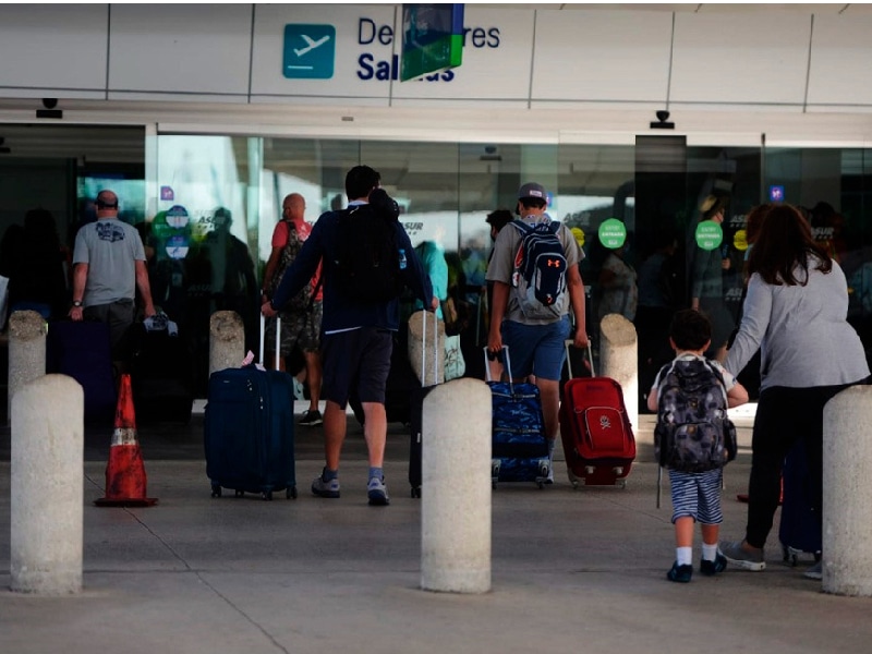 El aeropuerto de Cancún, con 550 operaciones para este día