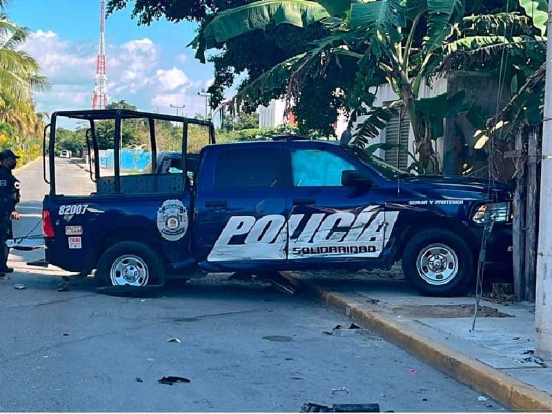 Patrulla, colisionada cuando acudía atender un reporte de auxilio
