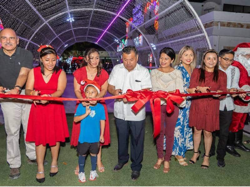 Abre sus puertas la villa navideña en Tulum