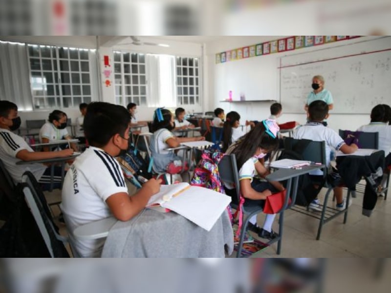 ¿Alumnos tendrán una semana extra de vacaciones?