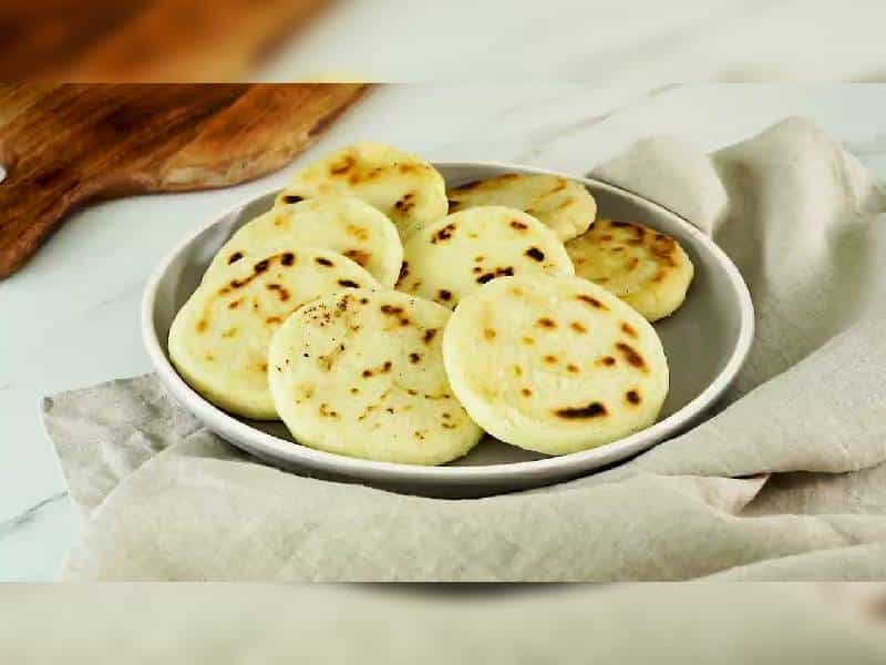 Conoce la arepa negra de Colombia