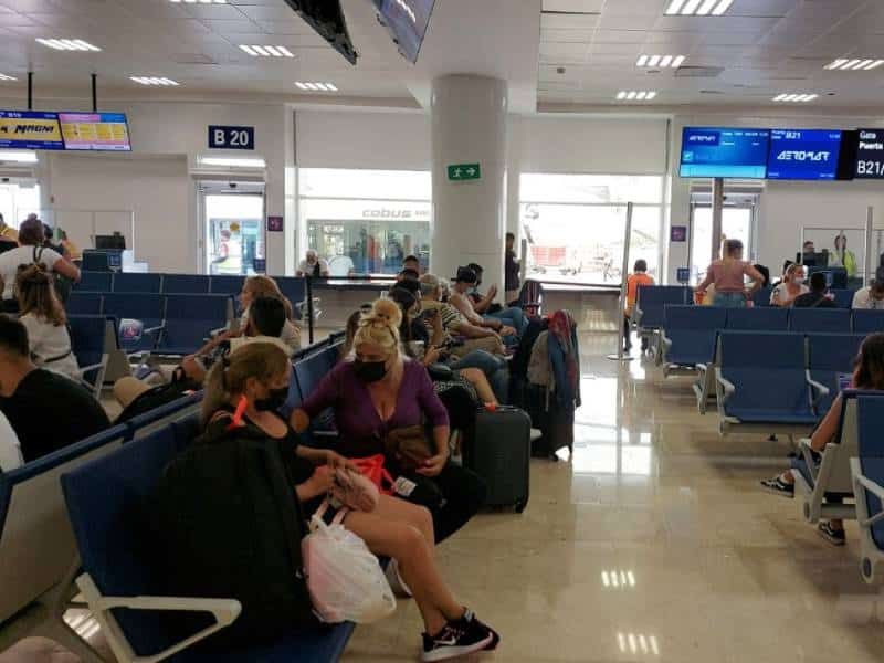 De enero a noviembre ingresan a México más de 18 millones de turistas internacionales vía aérea