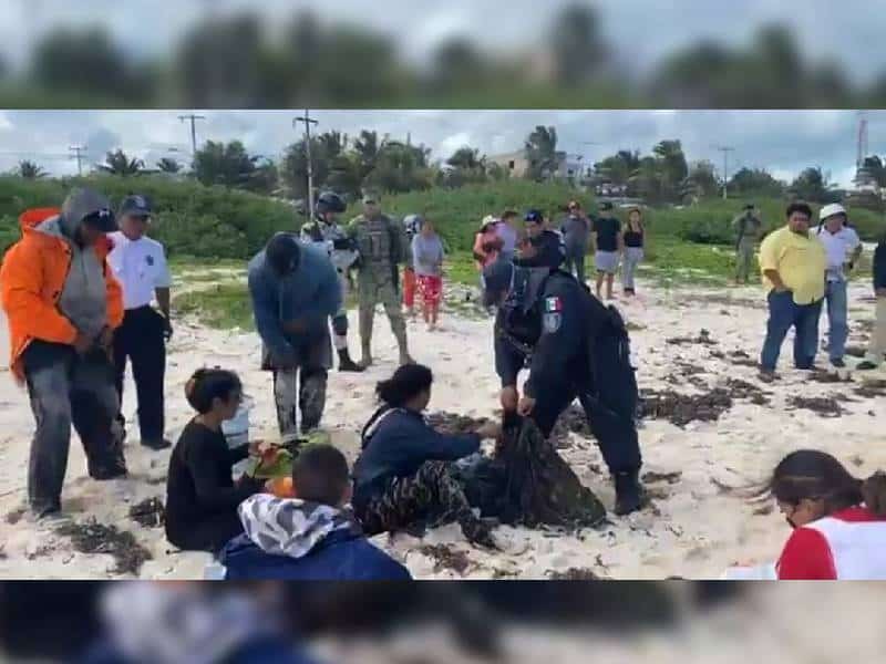 Aseguran a ocho balseros cubanos en Isla Mujeres