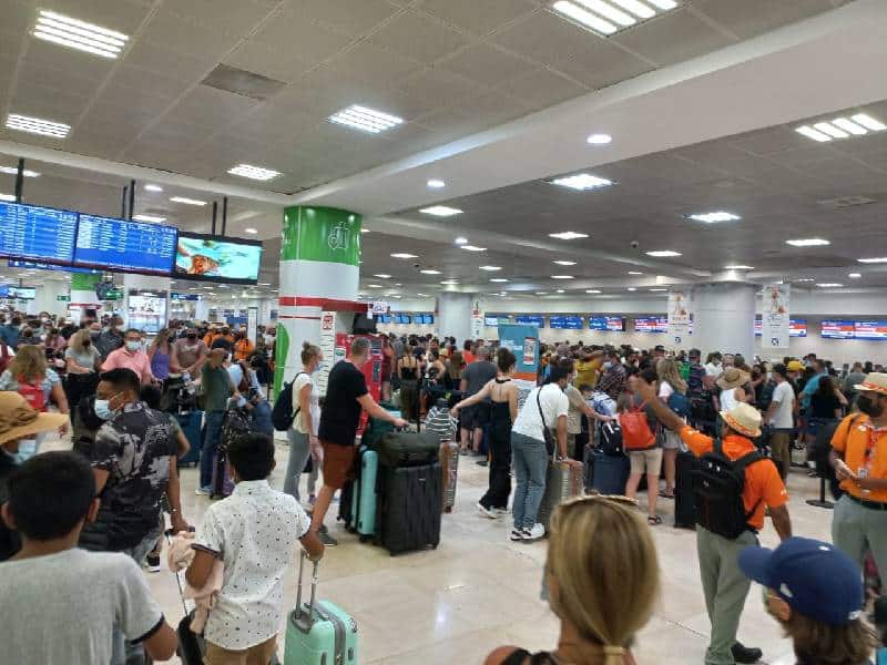 Aeropuerto bate récord con 719 operaciones