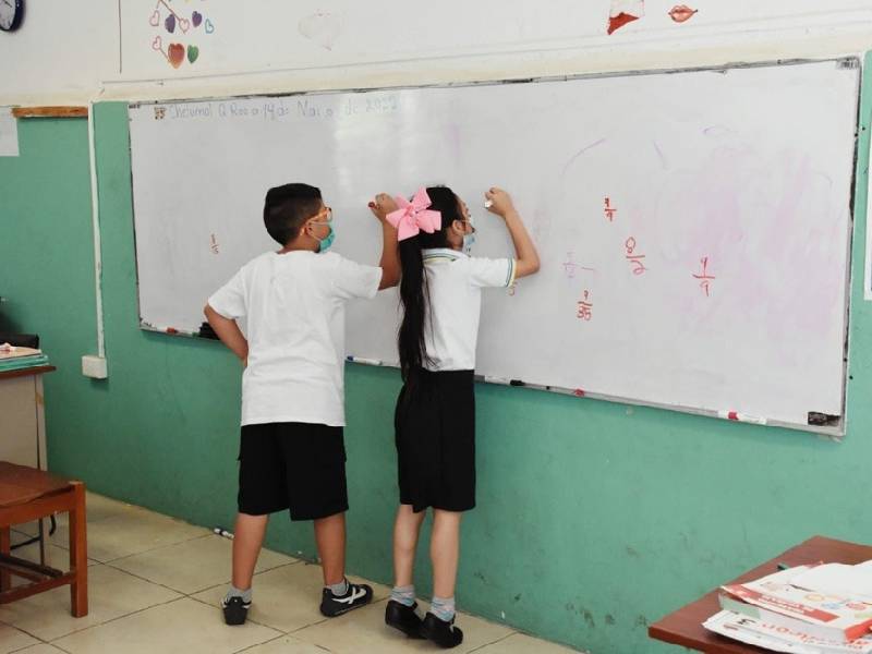 Casi 350 mil estudiantes del nivel básico saldrán de vacaciones decembrinas en Q.Roo