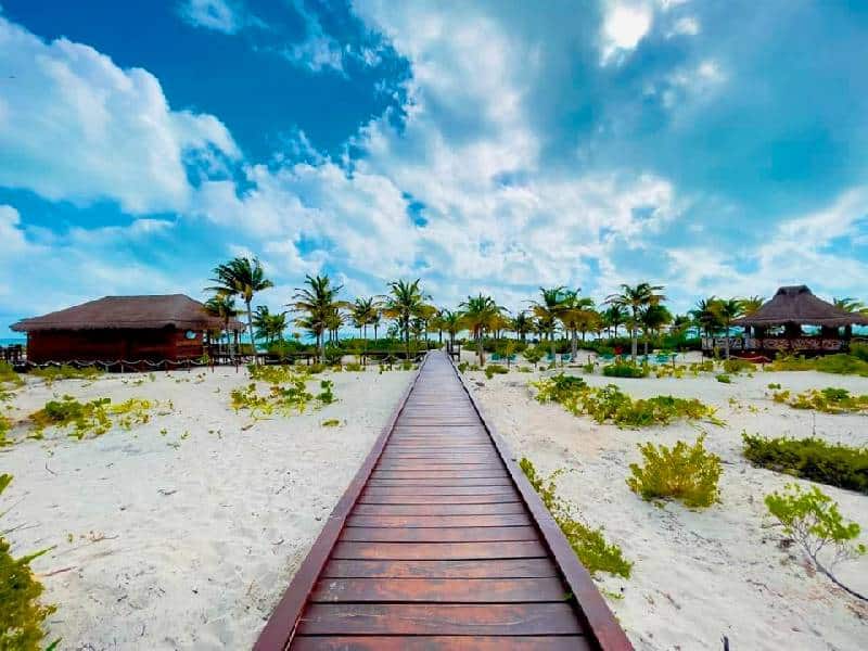 Asociación de Hoteles de Costa Mujeres se suma al “Acuerdo Solidario de Q.Roo”