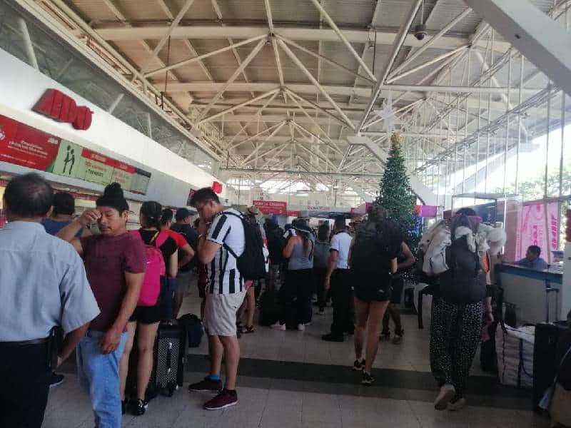 Al tope, la terminal de autobuses de Cancún