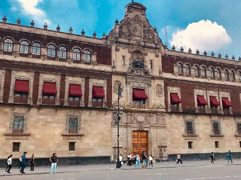 senadores