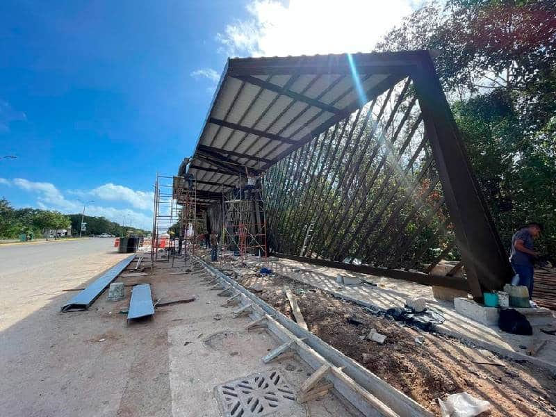 Ayuntamiento construirá megaparadero para universitarios