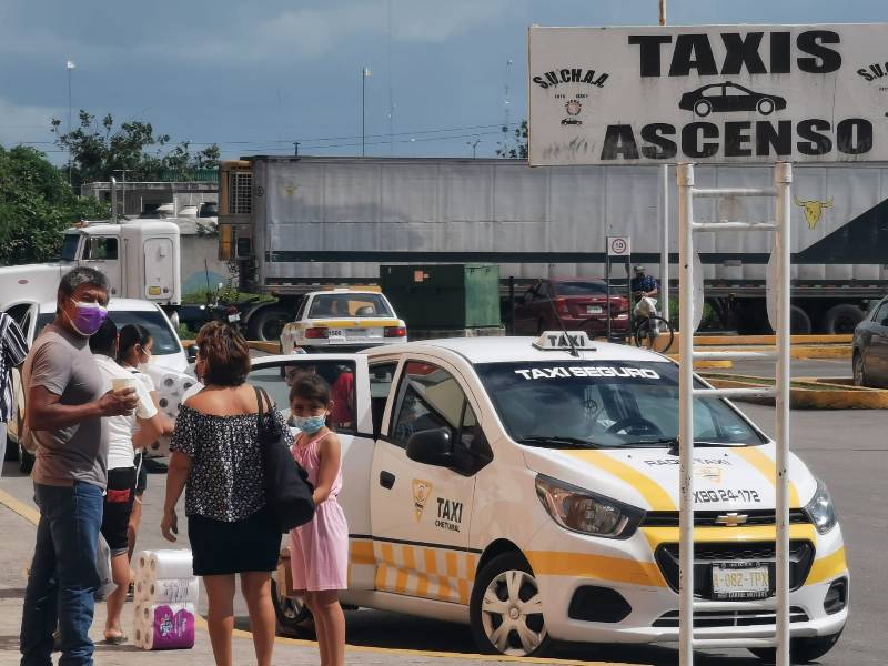 Acusan déficit de transporte