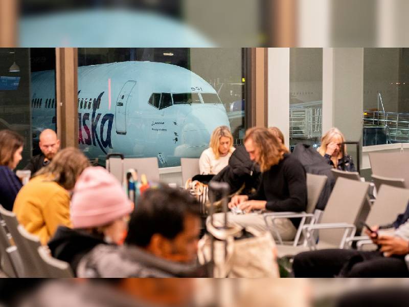 Regulador aéreo de EU levanta la suspensión de vuelos tras falla en sistema