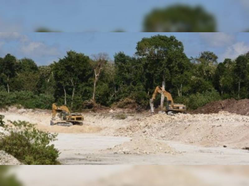 Detectan desarrollos inmobiliarios irregulares y bancos de material clandestinos