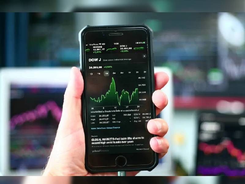 Finanzas personales: ¿cuáles son las ventajas de invertir online en 2023?