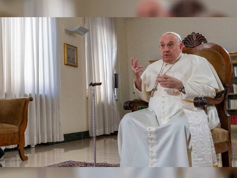 Quienes criminalizan la homosexualidad están equivocados: Papa Francisco