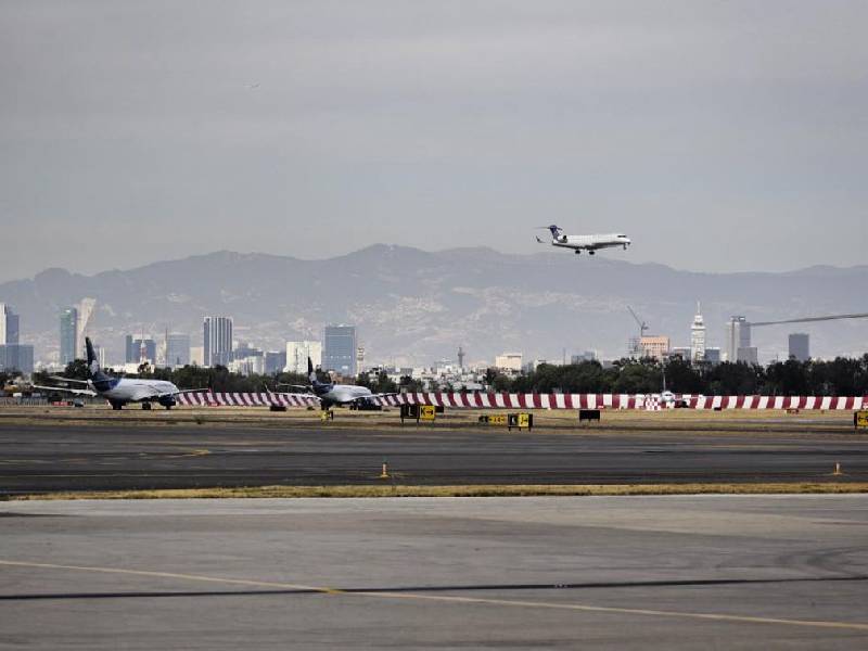 México recibe más de 20 millones de turistas internacionales vía aérea en 2022