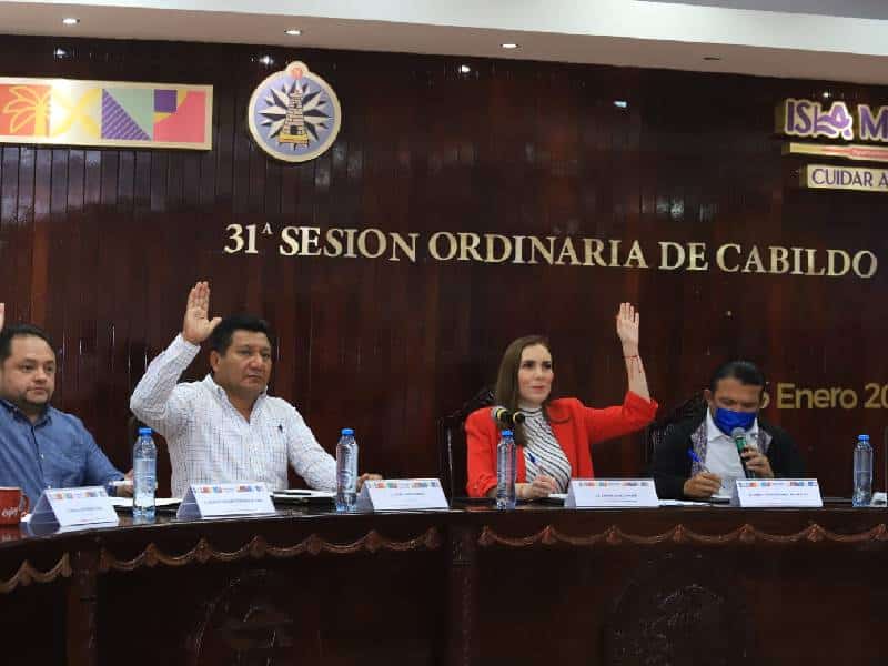 Para garantizar desarrollo sustentable en Isla Mujeres se revisará el POEL