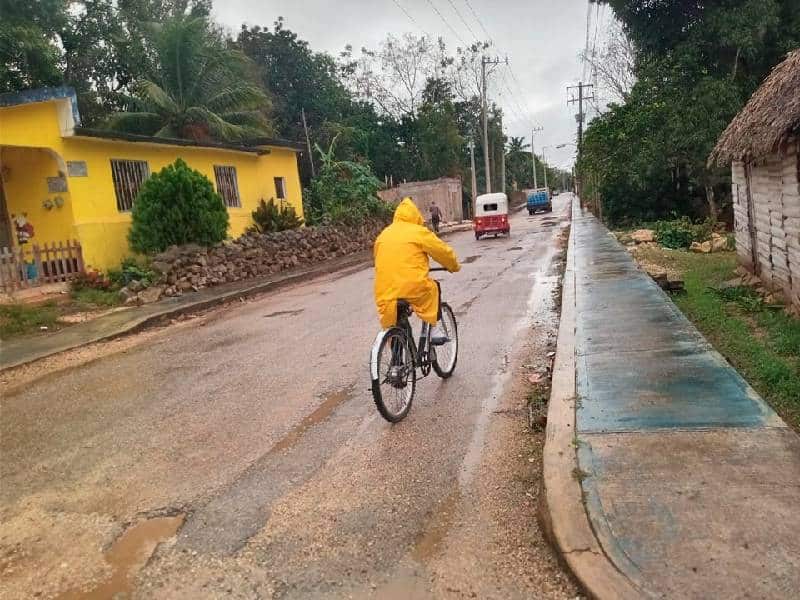 Mal clima afecta turismo en Holbox y Chiquilá