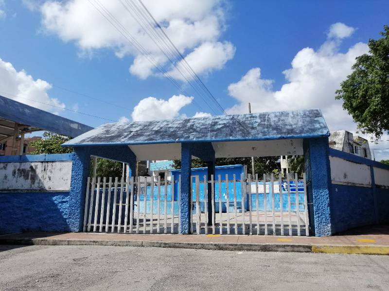 Escuelas carecen de conexión