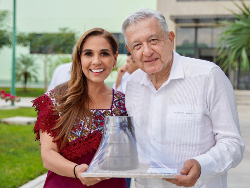 MARA LEZAMA Y AMLO