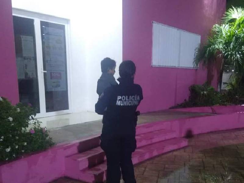 Rescatan en La Gloria a menor que deambulaba