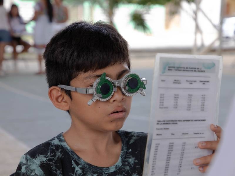 Dif Tulum lleva brigadas a las familias tulumenses