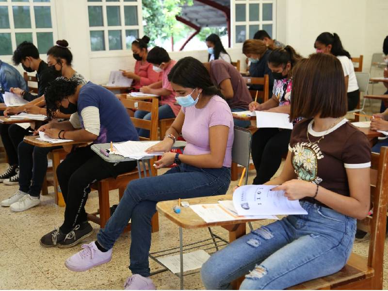 Abren convocatoria para aspirantes a nivel bachillerato