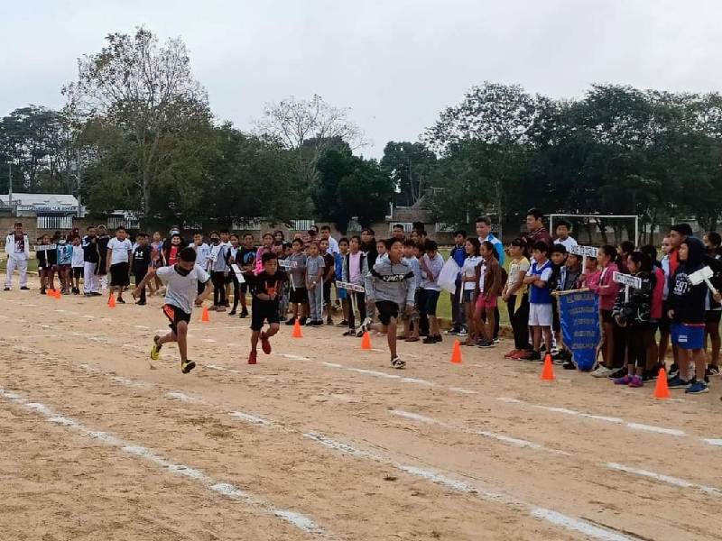 Más de 200 niños de Felipe Carrillo Puerto participan en juegos "Por la Paz"