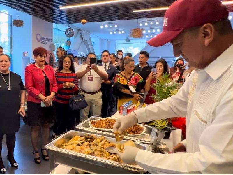 Bacalar promueve su gastronomía y bellezas naturales