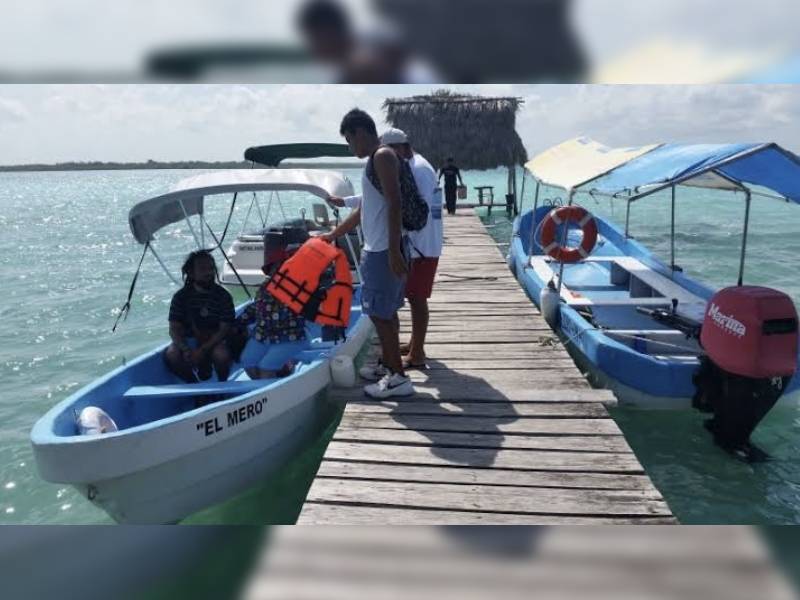 Necesario no autorizar más embarcaciones en Bacalar