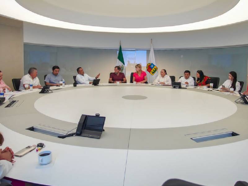 Avanzan acuerdos entre Uber y taxistas en mesa de diálogo
