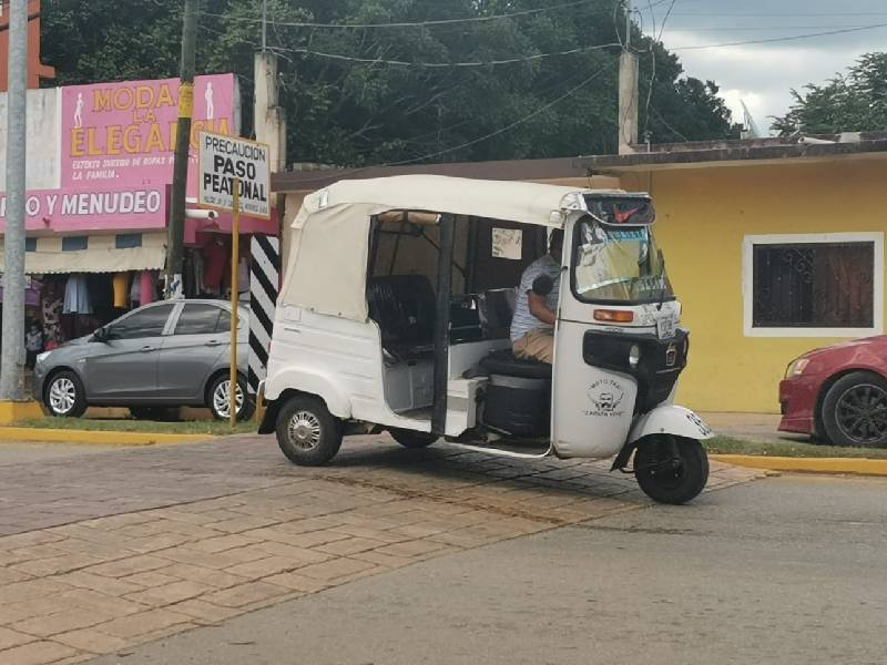 Van por regulación de los mototaxis