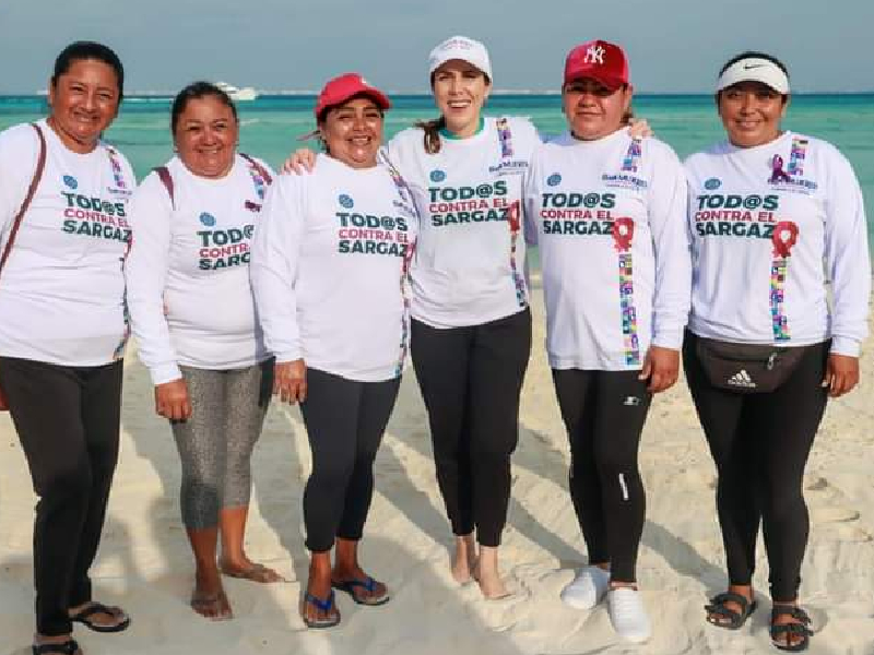 Atenea Gómez firme en la lucha contra el sargazo