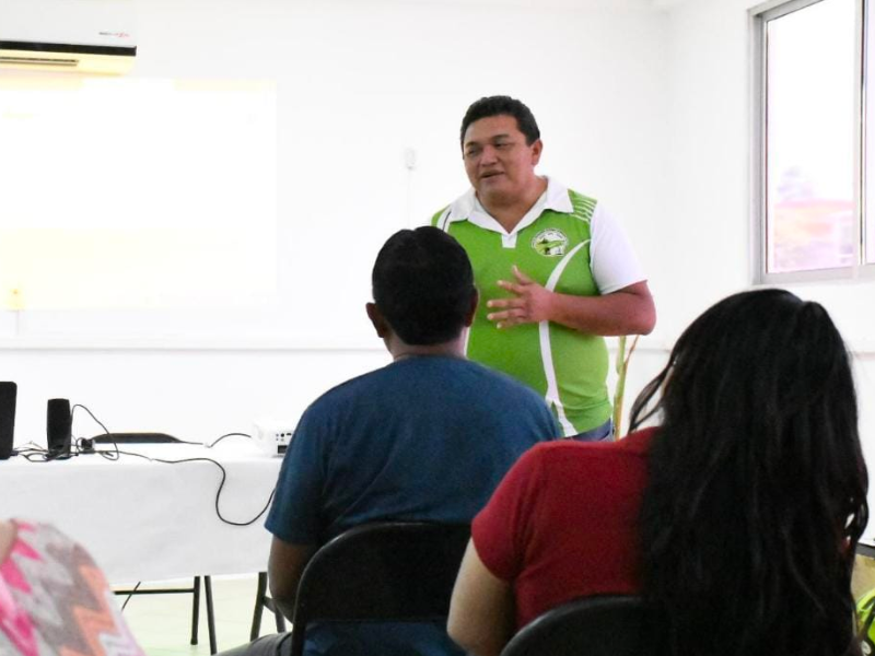 Invitan a trabajadores del Ayuntamiento de OPB a concluir sus estudios de bachillerato
