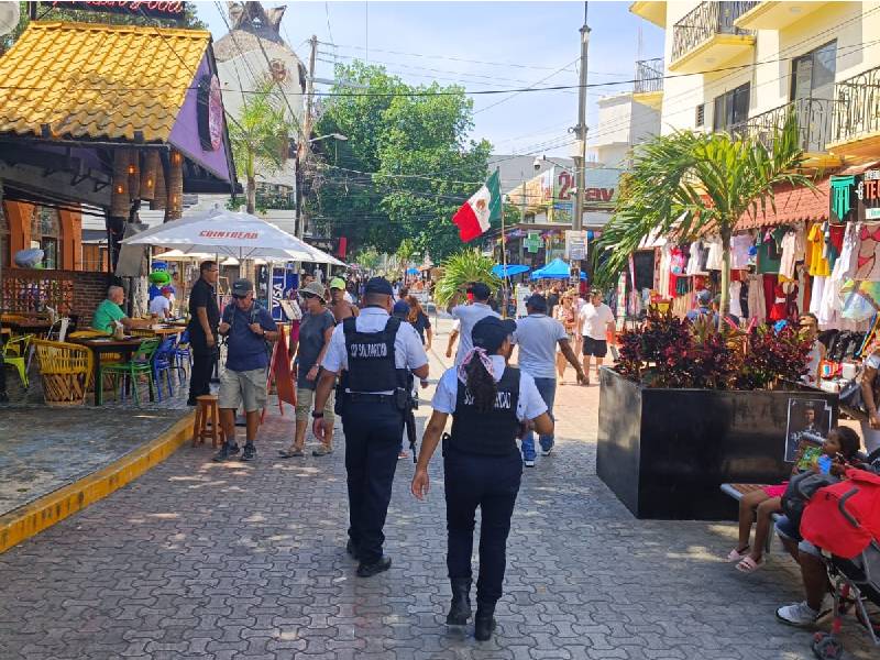 Intensifican los recorridos de vigilancia en zonas turísticas de Solidaridad y Tulum