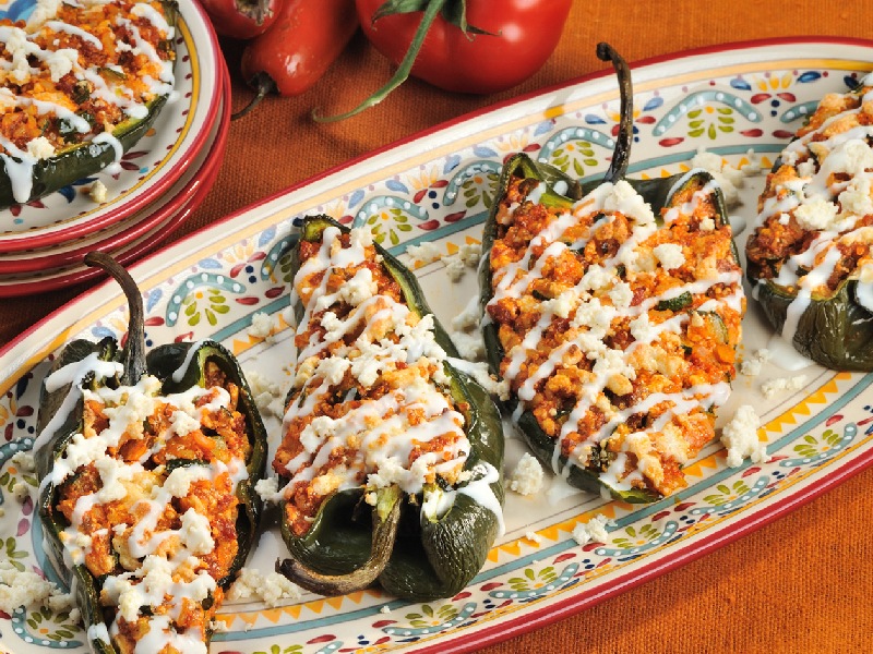 Chiles rellenos, platillo con sabor a México