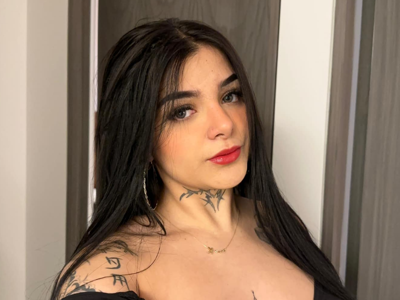 Karely Ruiz en Isla Mujeres así fue su visita en Q. Roo