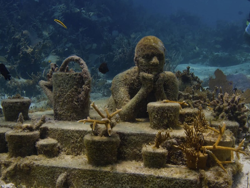 Proyectan hundir 45 esculturas en el MUSA
