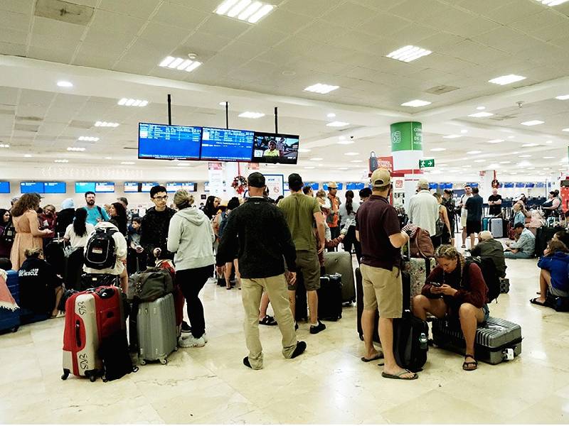 El aeropuerto de Cancún, con 527 vuelos este día