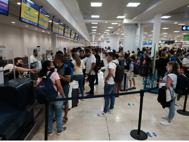 El aeropuerto de Cancún, con 548 vuelos mediante 36 aerolíneas