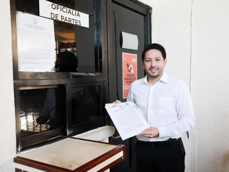 Renán Sánchez presenta iniciativa para combatir el 'halconeo' en Q. Roo