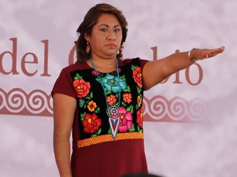 Xóchitl Flores