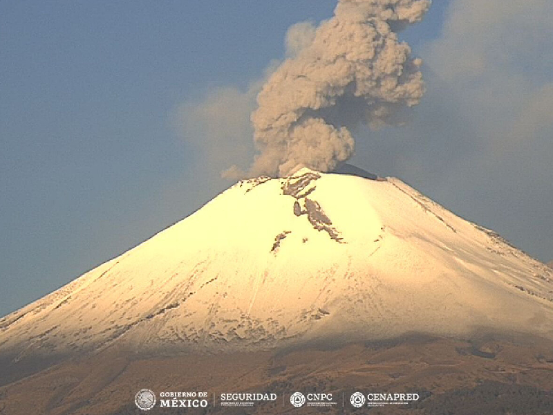Lanzan recomendaciones ante la posible caída de ceniza volcánica