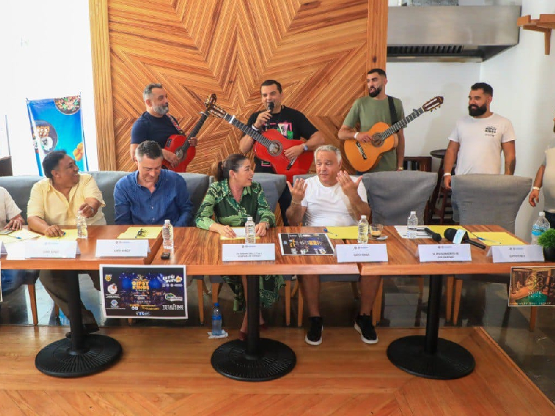 Playa del Carmen le apuesta fuerte al turismo de espectáculos