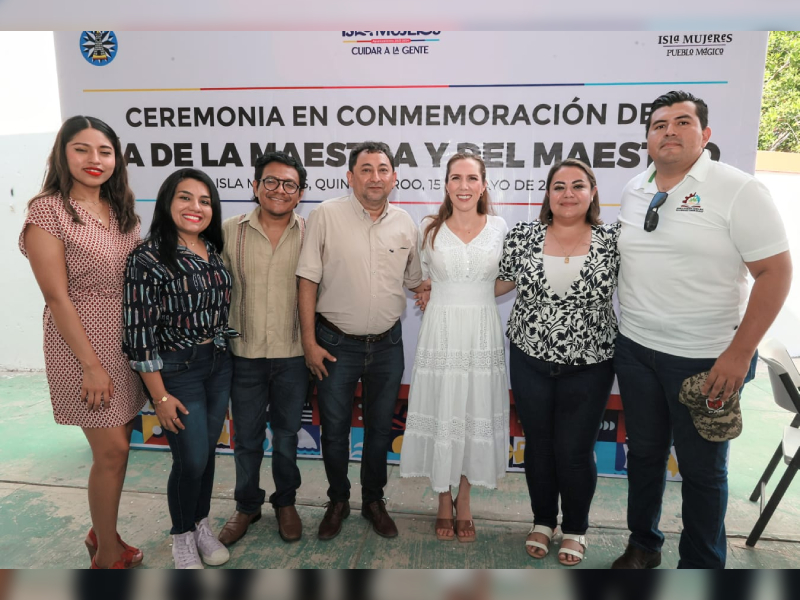 Atenea Gómez enaltece la labor de los maestros y maestras