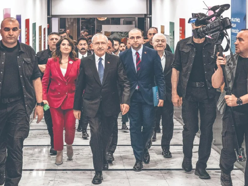 Rival de Erdogan, ante difícil reto de segunda vuelta