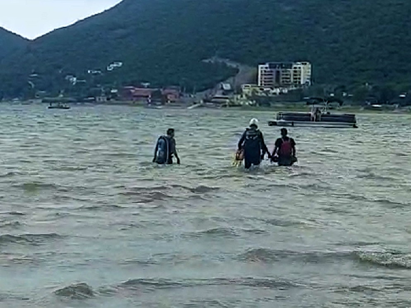 Caen tres personas en la Presa La Boca en NL; una falleció
