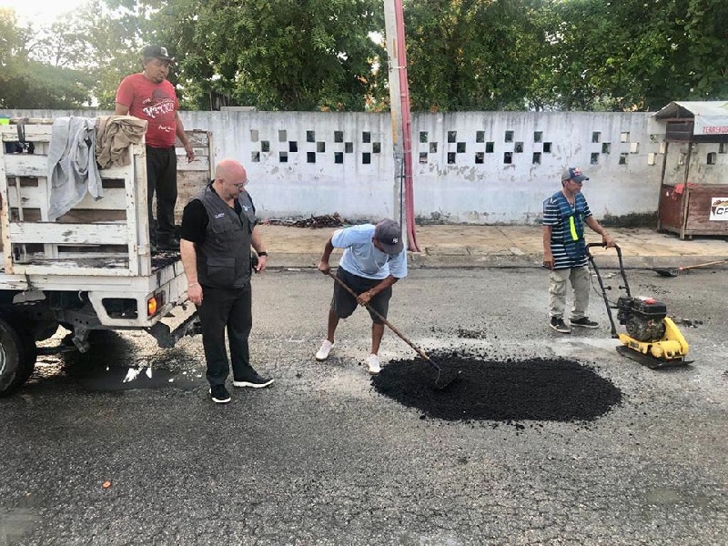Puerto Morelos, pionero en bacheo en frío en Q.Roo